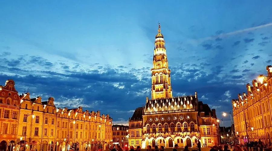 Arras-Town-Square Arras-Town-Square