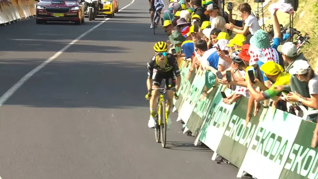 Simon Yates Seizes Bastille Day Glory on Tour de France Stage 10’s Mountain Showdown 5 Last Km - Stage 10 - Tour de France 2025 2