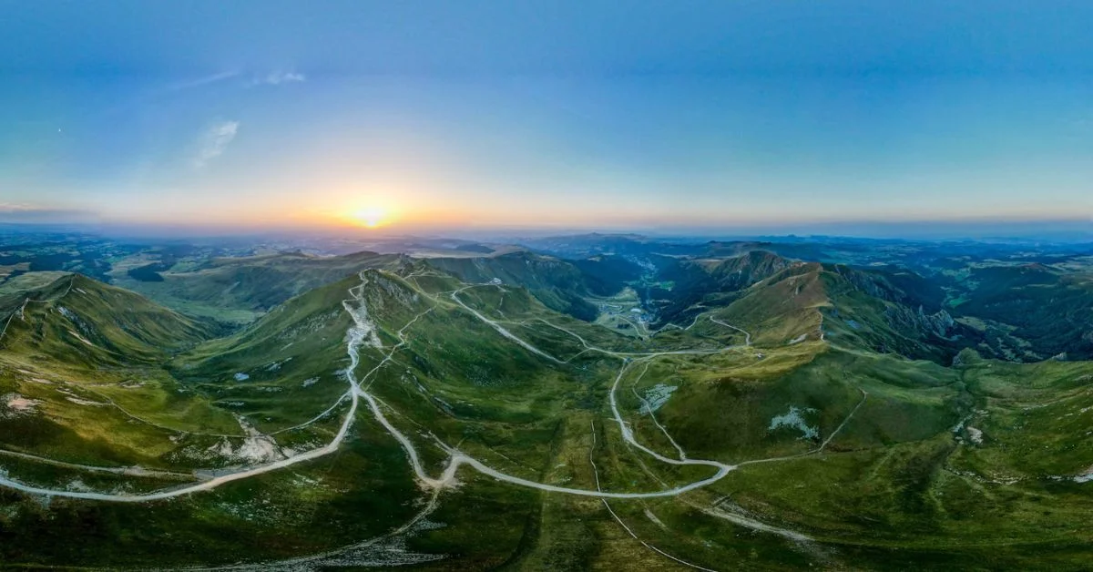 Tour de France 2025 Stage 10: Ennezat to Le Mont-Dore Puy de Sancy Route 1 Le-Mont-Dore-Puy-de-Sancy