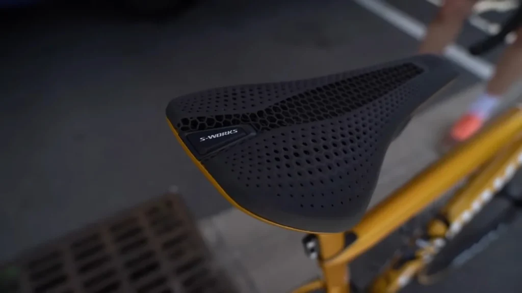 Evenepoel’s 64x11 Setup & 53 km/h+ Speed — Is the TT Game Changing? 7 Remco Evenepoels Custom Tour de France TT Bike 6
