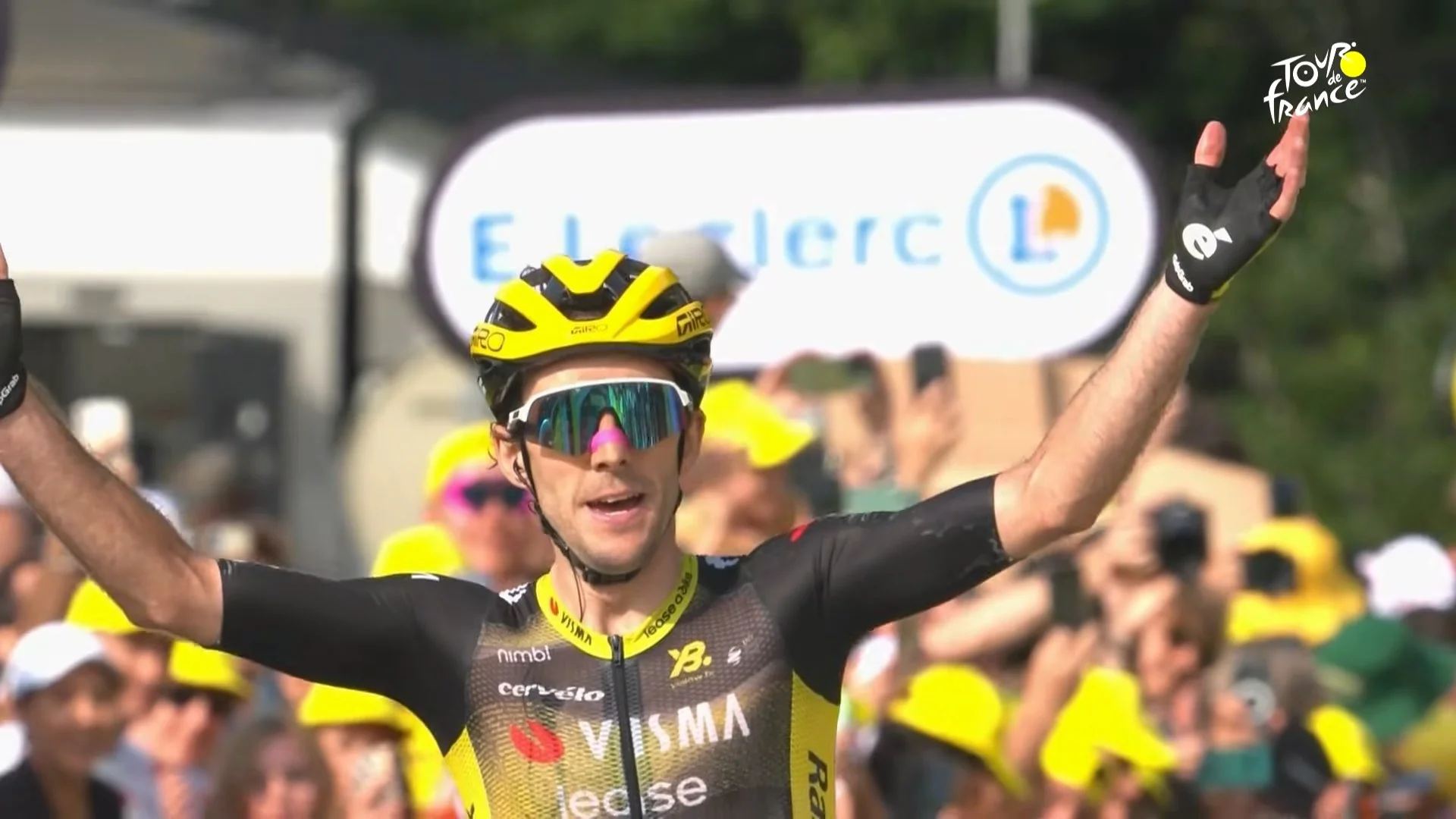 The “Missed Move” Syndrome: Who Blinked When It Mattered on Stage 10? 1 Stage 10 - Tour de France Simon Yates victory
