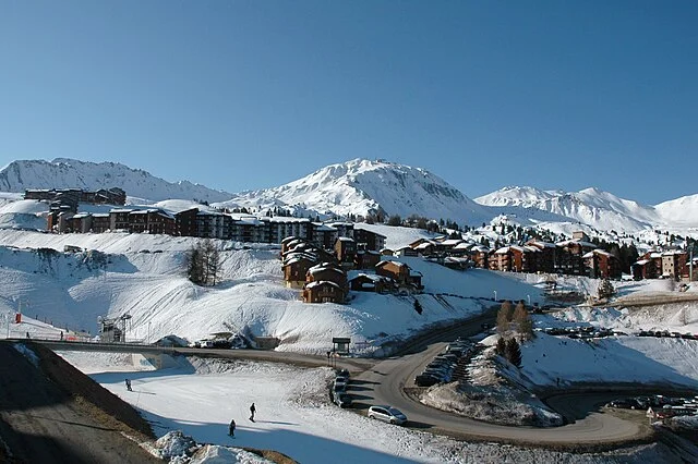 Tour de France 2025 Stage 19 Spectators Guide: Best Viewing Spots & Local Tips 4 la-plagne-spot