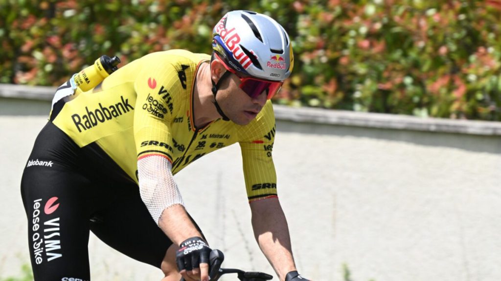 Van Aert crashed during training before the Tour Auvergne-Rhône-Alpes